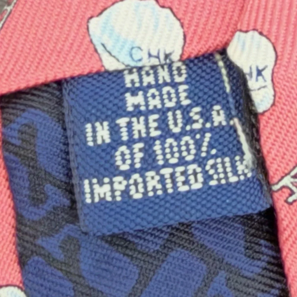 Vineyard Vines Necktie Mens OS Chesapeake Energy Silk Pink Novelty Print